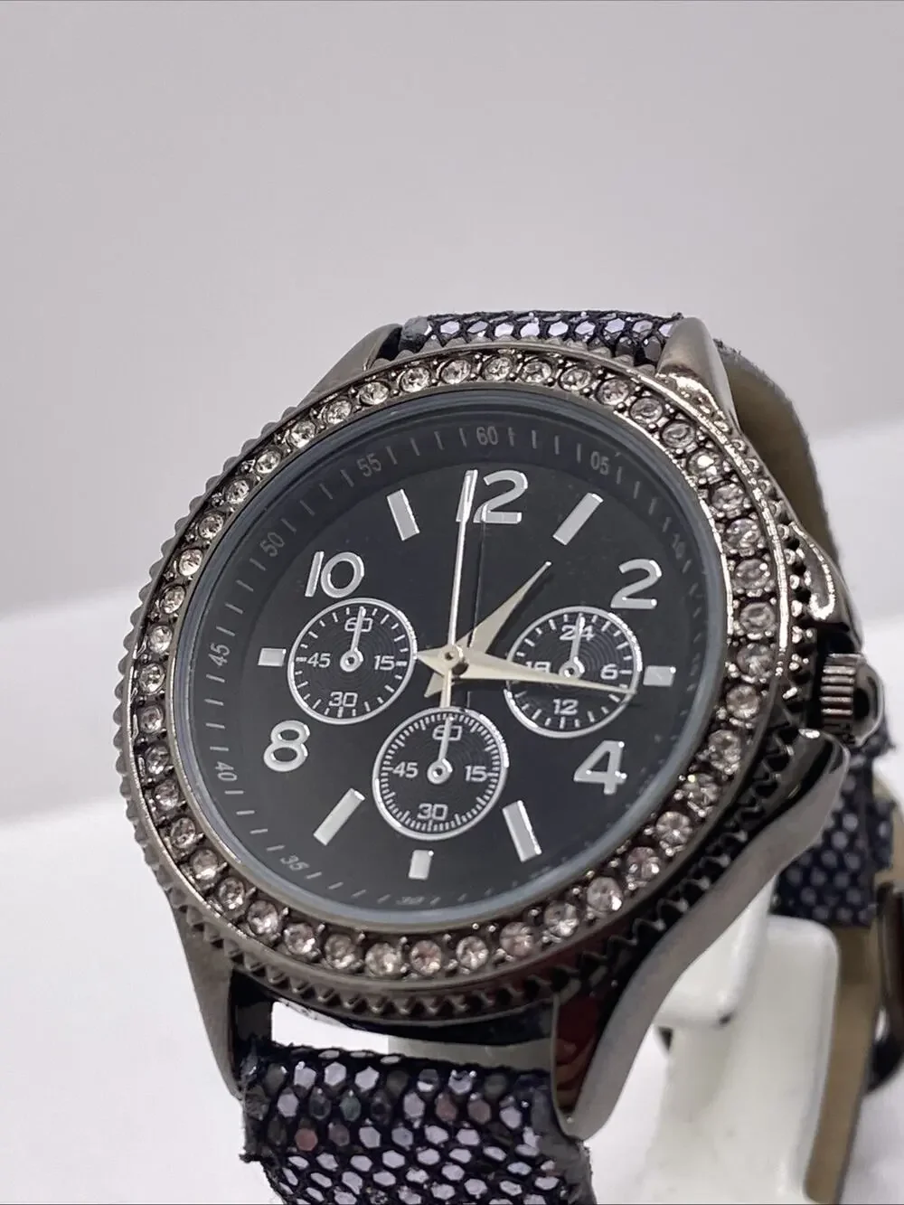 Womens Silver Rhinestone Watch Works New Battery